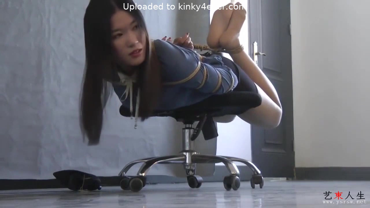 Temperament Woman Bondage