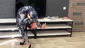 Training Before The Show – Watch4Fetish